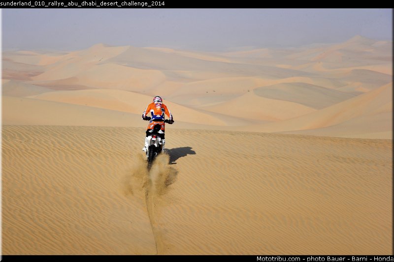 sunderland_010_rallye_abu_dhabi_desert_challenge_2014