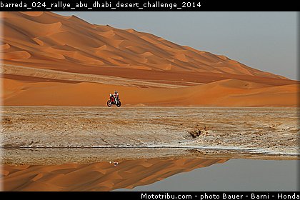 barreda_024_rallye_abu_dhabi_desert_challenge_2014.jpg
