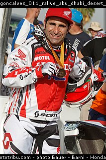 goncalves_011_rallye_abu_dhabi_desert_challenge_2014.jpg