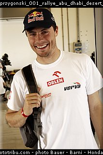 przygonski_001_rallye_abu_dhabi_desert_challenge_2014.jpg