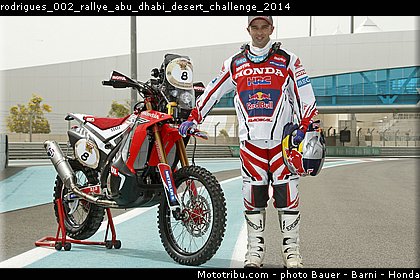 rodrigues_002_rallye_abu_dhabi_desert_challenge_2014.jpg