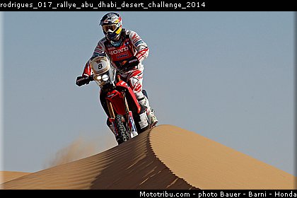 rodrigues_017_rallye_abu_dhabi_desert_challenge_2014.jpg