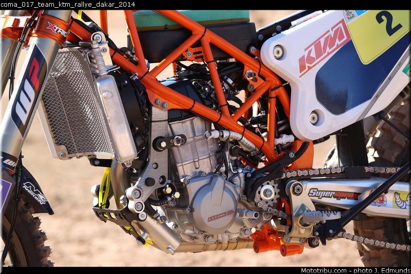 coma_017_team_ktm_rallye_dakar_2014