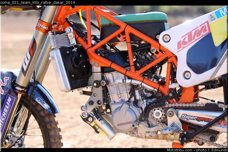 coma_021_team_ktm_rallye_dakar_2014
