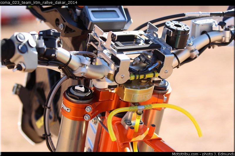 coma_023_team_ktm_rallye_dakar_2014