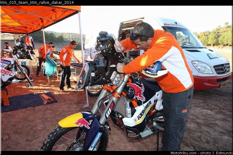 ktm_015_team_ktm_rallye_dakar_2014