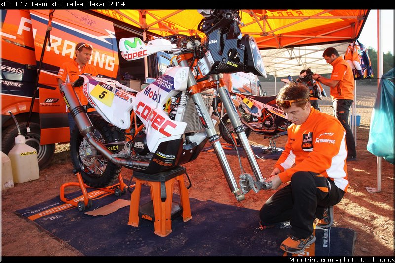 ktm_017_team_ktm_rallye_dakar_2014