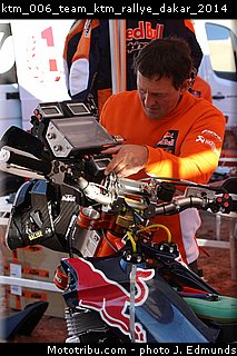 ktm_006_team_ktm_rallye_dakar_2014.jpg