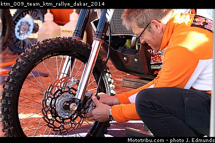 ktm_009_team_ktm_rallye_dakar_2014.jpg