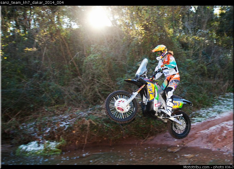 sanz_team_kh7_dakar_2014_004
