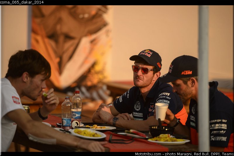 coma_065_dakar_2014
