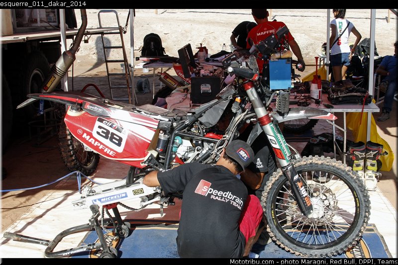 esquerre_011_dakar_2014