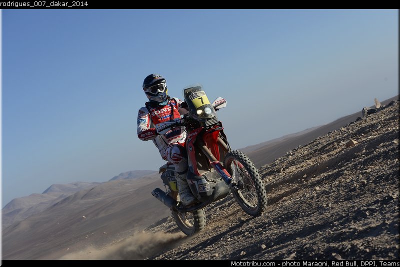 rodrigues_007_dakar_2014