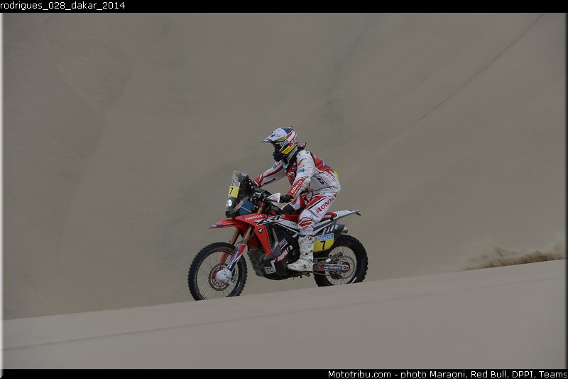 rodrigues_028_dakar_2014