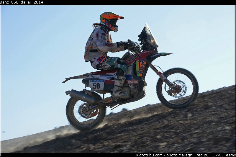 sanz_056_dakar_2014