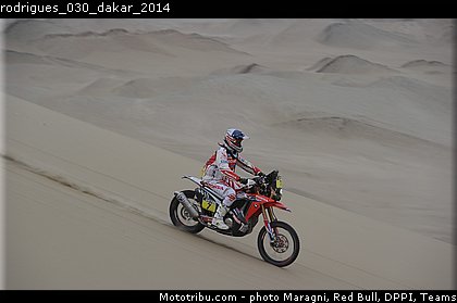 rodrigues_030_dakar_2014.jpg