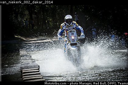 van_niekerk_002_dakar_2014.jpg
