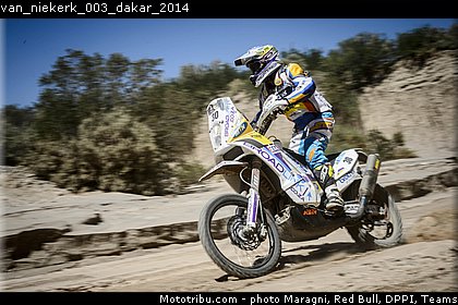 van_niekerk_003_dakar_2014.jpg