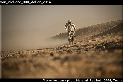 van_niekerk_008_dakar_2014.jpg