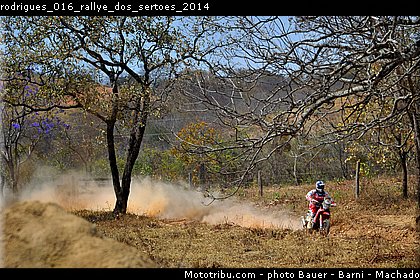 rodrigues_016_rallye_dos_sertoes_2014.jpg