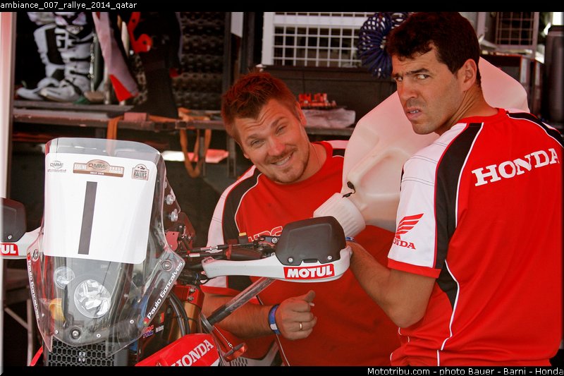 ambiance_007_rallye_2014_qatar