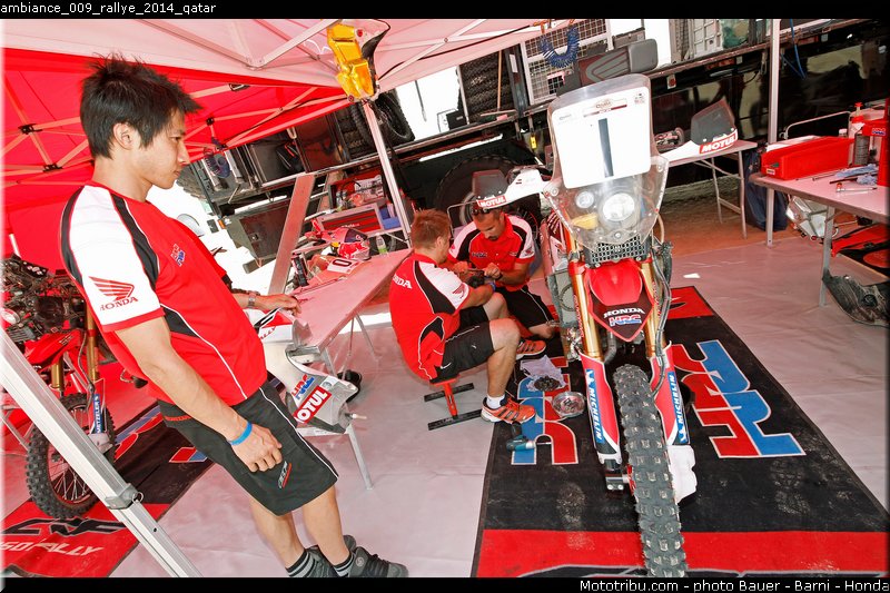 ambiance_009_rallye_2014_qatar