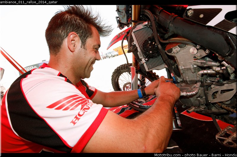 ambiance_011_rallye_2014_qatar