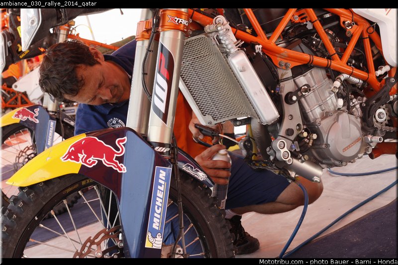 ambiance_030_rallye_2014_qatar