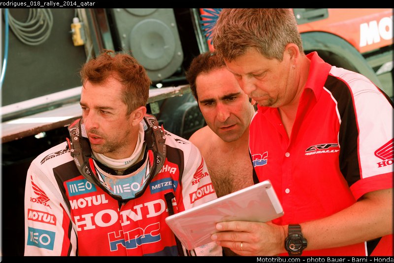 rodrigues_018_rallye_2014_qatar