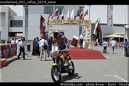 sunderland_001_rallye_2014_qatar.jpg