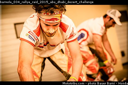 barreda_034_rallye_raid_2015_abu_dhabi_desert_challenge.jpg