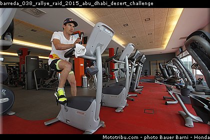 barreda_038_rallye_raid_2015_abu_dhabi_desert_challenge.jpg