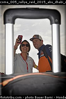 coma_005_rallye_raid_2015_abu_dhabi_desert_challenge.jpg