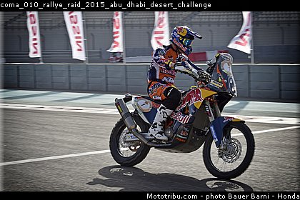 coma_010_rallye_raid_2015_abu_dhabi_desert_challenge.jpg