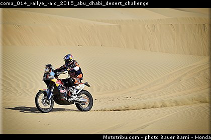 coma_014_rallye_raid_2015_abu_dhabi_desert_challenge.jpg