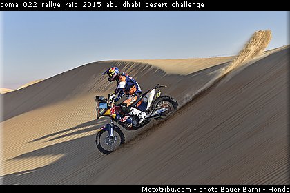coma_022_rallye_raid_2015_abu_dhabi_desert_challenge.jpg