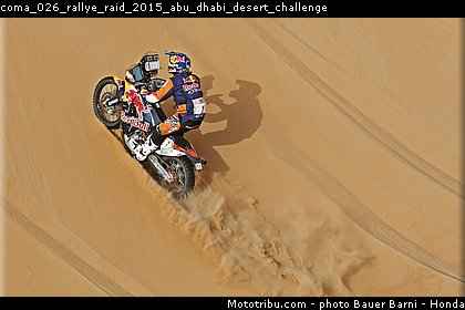 coma_026_rallye_raid_2015_abu_dhabi_desert_challenge.jpg