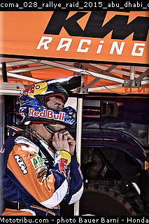 coma_028_rallye_raid_2015_abu_dhabi_desert_challenge.jpg
