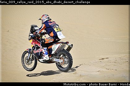 faria_009_rallye_raid_2015_abu_dhabi_desert_challenge.jpg