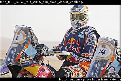 faria_011_rallye_raid_2015_abu_dhabi_desert_challenge.jpg