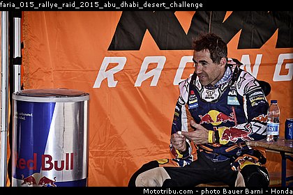 faria_015_rallye_raid_2015_abu_dhabi_desert_challenge.jpg