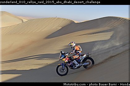 sunderland_010_rallye_raid_2015_abu_dhabi_desert_challenge.jpg