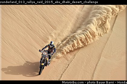 sunderland_013_rallye_raid_2015_abu_dhabi_desert_challenge.jpg