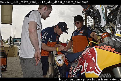 walkner_001_rallye_raid_2015_abu_dhabi_desert_challenge.jpg