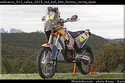 ambiance_012_rallye_2015_red_bull_ktm_factory_racing_team.jpg
