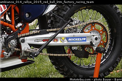 ambiance_014_rallye_2015_red_bull_ktm_factory_racing_team.jpg