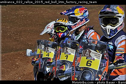 ambiance_022_rallye_2015_red_bull_ktm_factory_racing_team.jpg