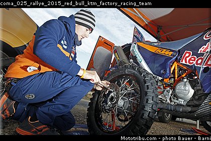 coma_025_rallye_2015_red_bull_ktm_factory_racing_team.jpg