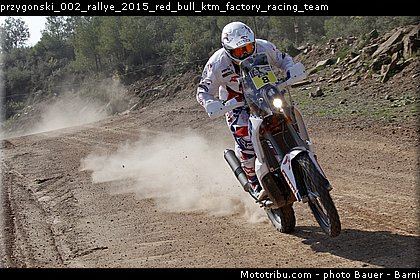 przygonski_002_rallye_2015_red_bull_ktm_factory_racing_team.jpg