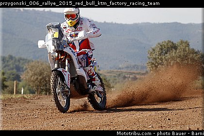 przygonski_006_rallye_2015_red_bull_ktm_factory_racing_team.jpg